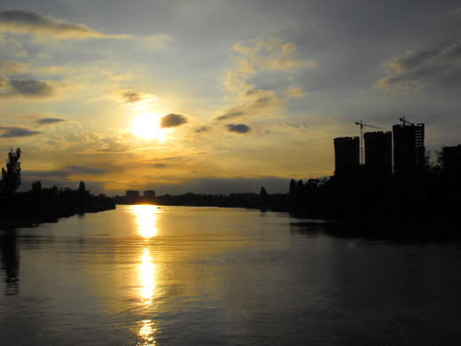 43716 (a): :1600x1200